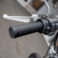 【CRUISER】MOONEYES Grip