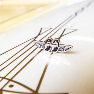 Photo6: Hat Pin Fly with MOON