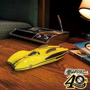 Photo1: MOONEYES 40th Anniv. MOONLINER 1/25 Scale Resin Model