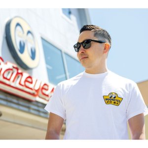 Photo2: MOON Come to  YOKOHAMA T-Shirt