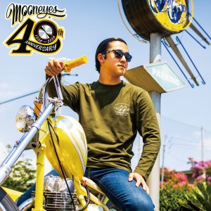 Photo8: 【Online Shop Limited/Delivery Late Aug.】MOONEYES 40th Anniv. Disc Long Sleeve T-shirt
