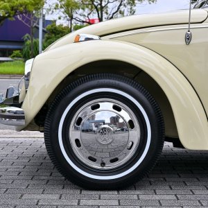 Photo3: Autobahn "R" Bias Style White ribbon Radial Tire 5.60 x 15 Inch