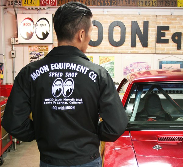 MOON Equipped Cotton Jacket MOONEYES (English Edition)