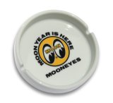 Photo: MOONEYES Ash Tray