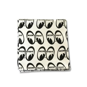Photo: MOON Equipped Bandanna Eyeshape