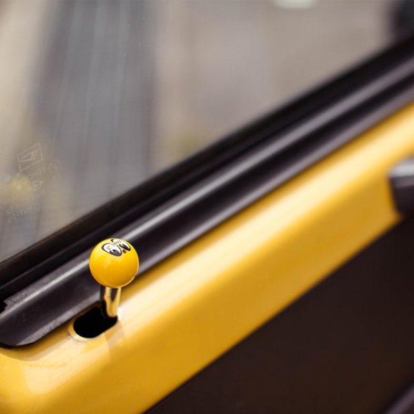 Photo2: MOONEYES Eyeball  Door lock Knob (2)