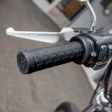 Photo: 【CRUISER】MOONEYES Grip