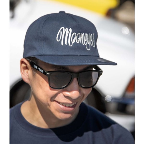 Photo2: MOONEYES Lettering Twill Flat Visor Cap (2)