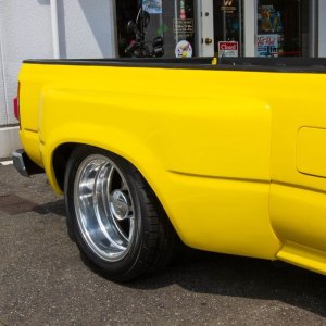 Photo: Dually Fender for 80 TOYOTA Pickup