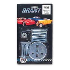 Photo: Grant Steering Wheel Remover