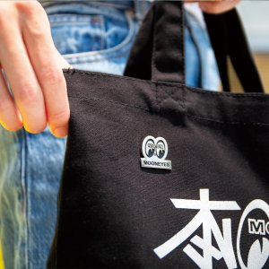 Photo: MOONEYES Hat Pin