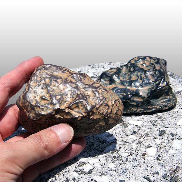 Photo3: Lucky Line Rock Key Hider (3)