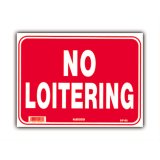 Photo: NO LOITERING