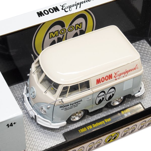 Photo2: M2 Machines x MOONEYES 1/24 Die Cast Model '60 VW Delivery Van (2)