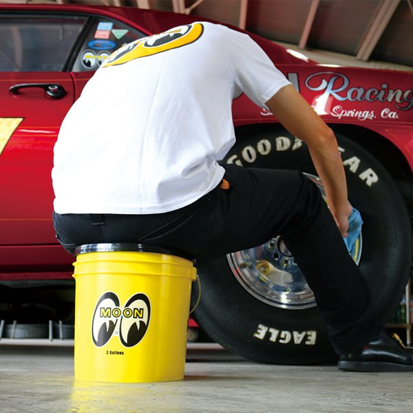 Photo1: MOON Bucket (2 Gallons) Yellow (1)