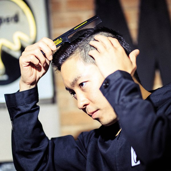 Photo2: MOON Comb (2)