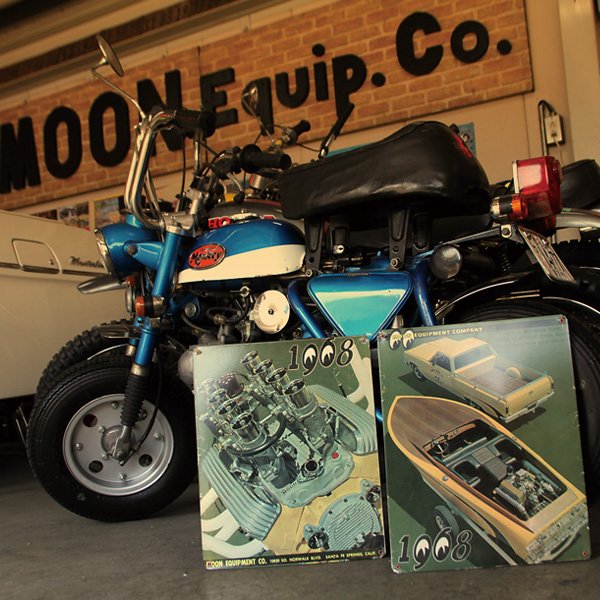 Photo3: Moon Vintage Sign Plate 1968 Back Cover (3)