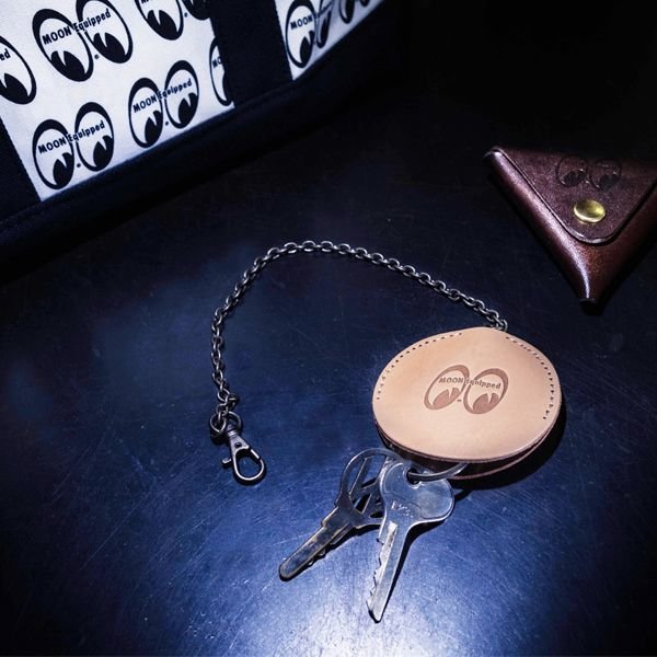 Photo1: 【30%OFF】MOON Equipped Leather Chain Key Case (1)