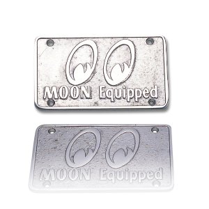 Photo: MOONEYES Car Club Plaque