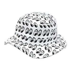 Photo: MOON Equipped Bucket Hat