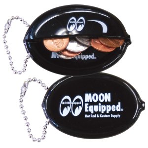 Photo: MOON Equipped Oval Coin Case