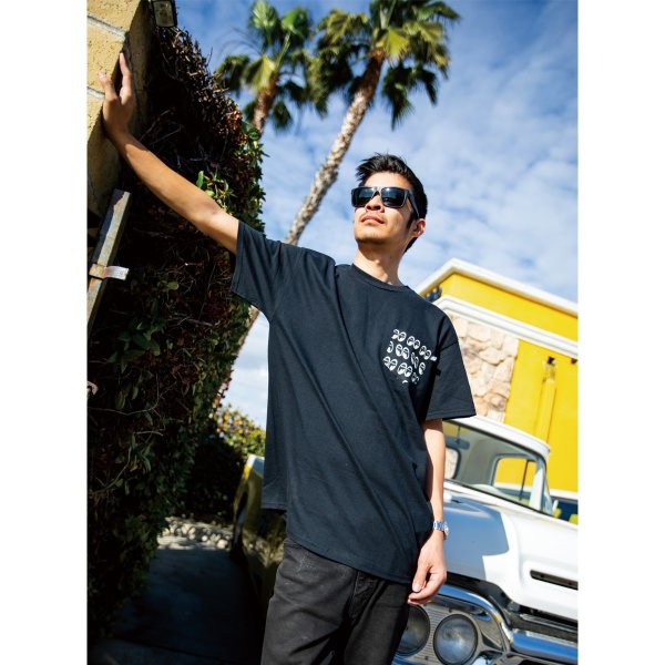Photo1: MOON Equipped Fabric Pocket T-shirt (1)