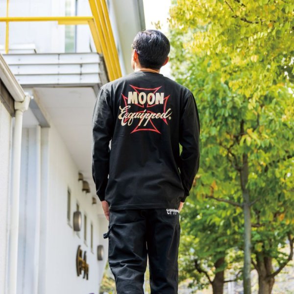 Photo1: MOON Equipped Iron Cross Line Long Sleeve T-shirt (1)