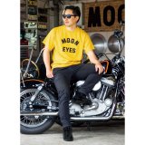 Photo: MOONEYES Rib T-shirt