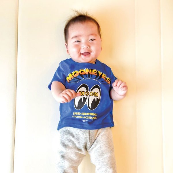 Photo1: Infant Popping Up MOONEYES T-shirt (1)