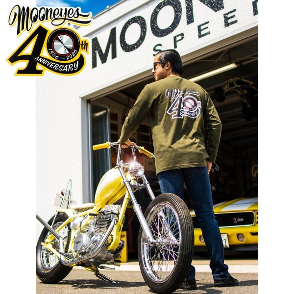 Photo9: 【Online Shop Limited/Delivery Late Aug.】MOONEYES 40th Anniv. Disc Long Sleeve T-shirt (9)