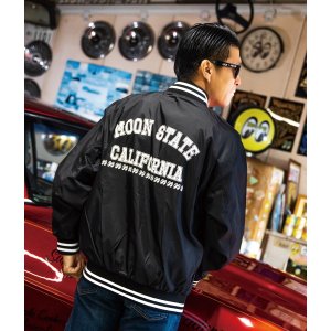 Photo: MOON State California Stadium Jacket