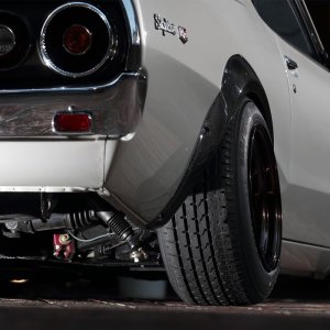 Photo: Advan HF Type-D Tire