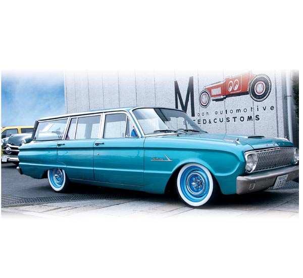 Photo: White Ribbon Port-O-Wall