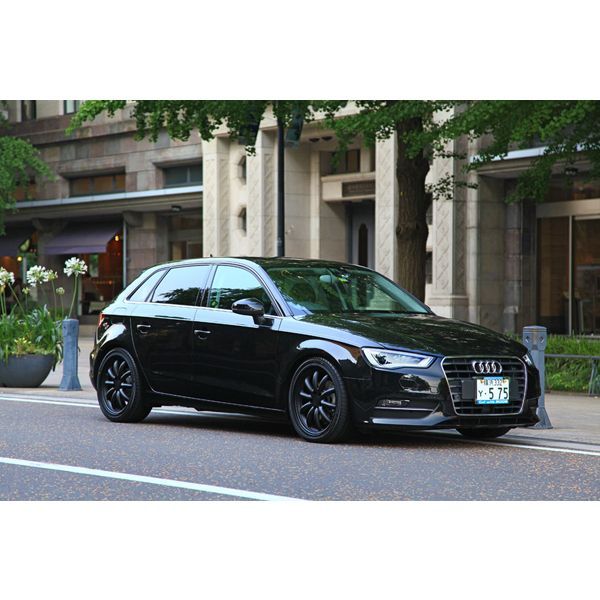 Photo: MOON Racing Wheel 18 x 7.5 5H